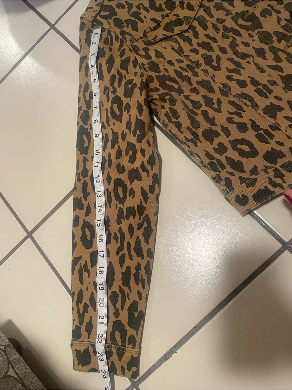 Kensie Leopard Print Jacket - Picture 6 of 6